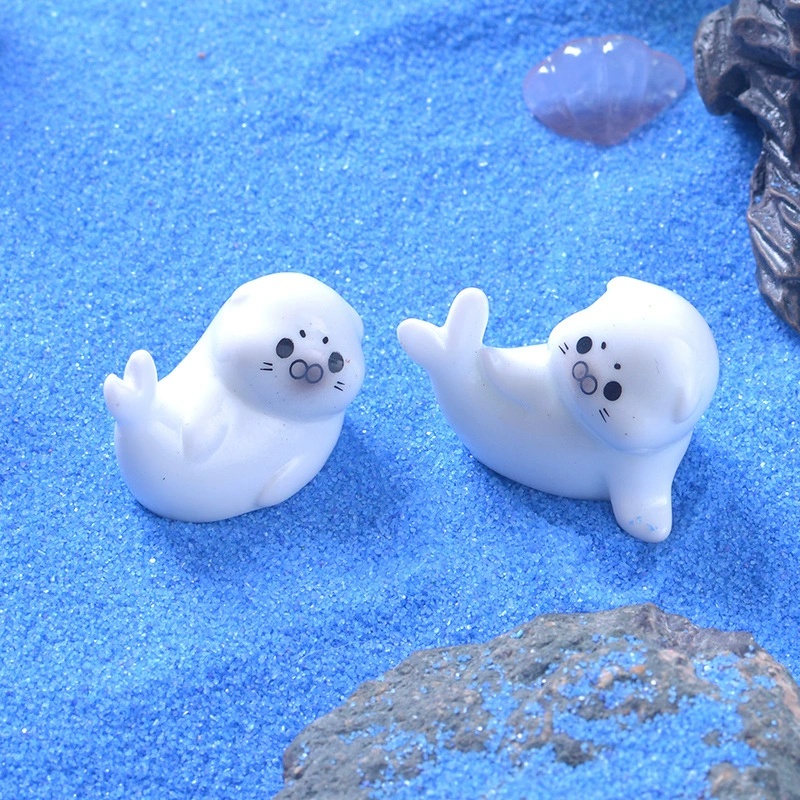 Fish Toy In Aquarium - Mini Sea Lion Figurines for Micro
